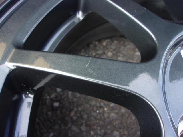 Genuine Suzuki parts
Alto Works
HA36S genuine wheels + DUNLOPE NASAVE
EC202