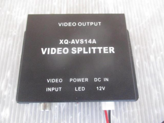 メーカー不明 XQ-AVS14A  RCA映像分配器 IN1-OUT4