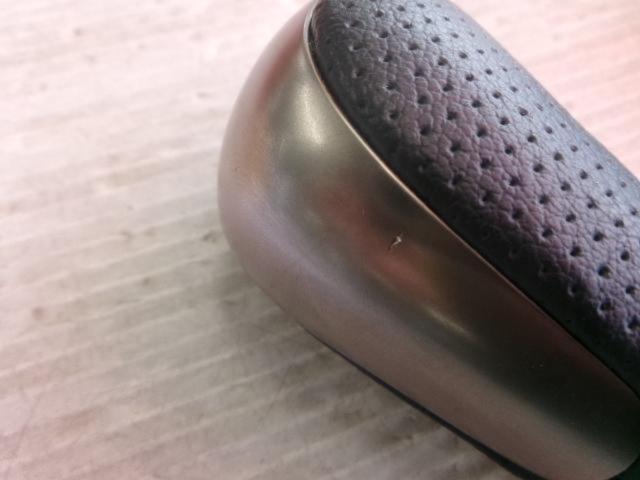 Subaru Genuine STI
Shift knob
SG117FG000 for AT
M10
P1.25]