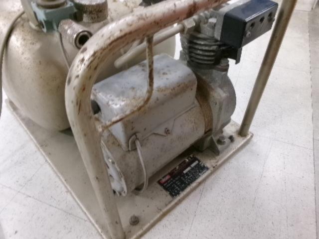 RYOBI RCP-400 オイルレスエアコンプレッサー