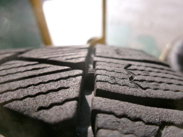BRIDGESTONE PREO
+
BLIZZAK
VRX3
155 / 65R14