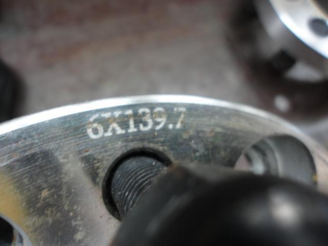 メーカー不明 ワイドトレッドスペーサー 20mm ハブ径110 139.7 6H P1.5