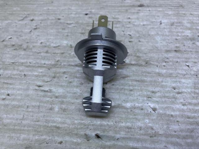 PIAA LEDバルブ H4  品番:LEH230