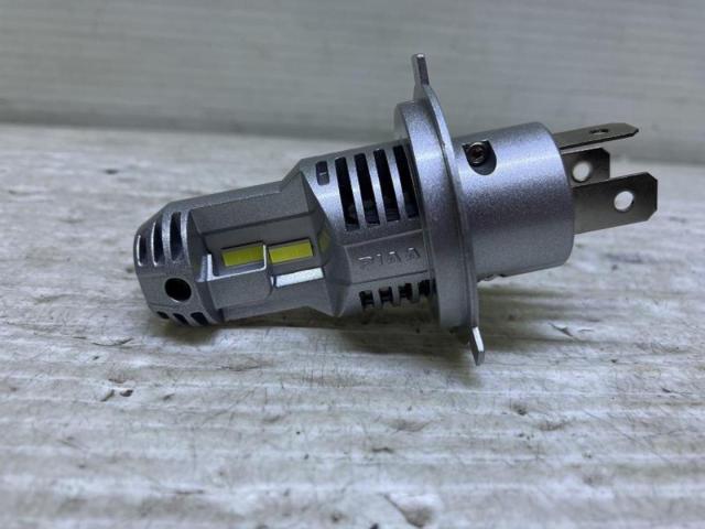 PIAA LEDバルブ H4  品番:LEH230