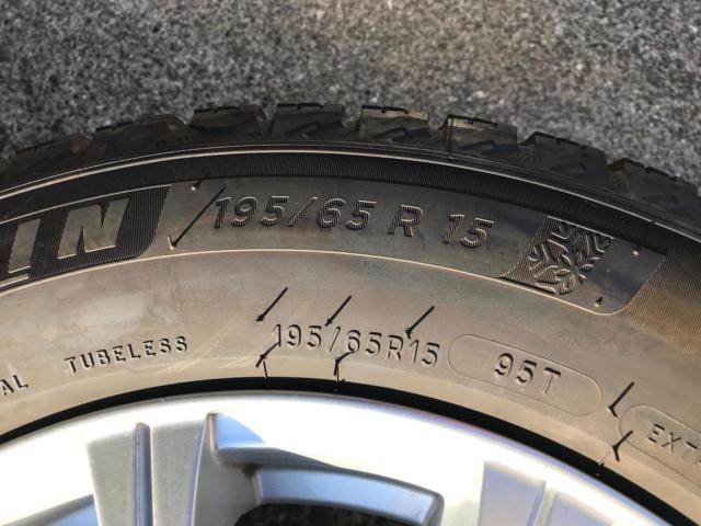 weds ZELERNA+MICHELIN X-ICE SNOW 195/65R15 95T