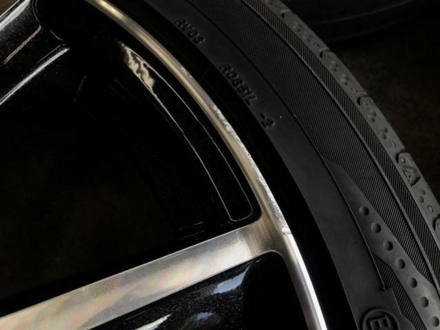BIGWAY B-WIN VENOZA9 + YOKOHAMA BluEarth-RV RV03 215/45R18 93W