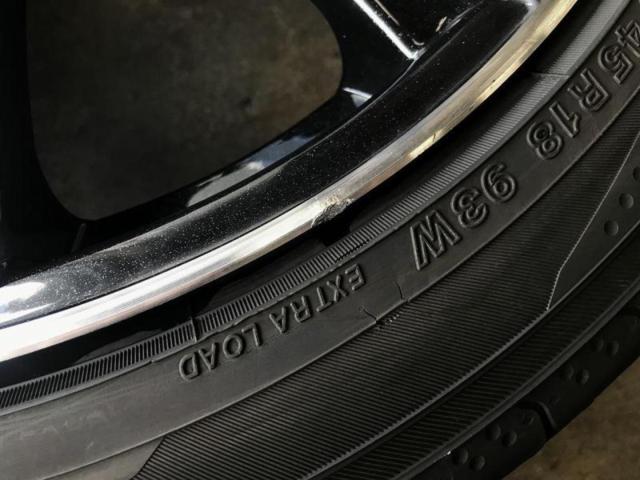 BIGWAY B-WIN VENOZA9 + YOKOHAMA BluEarth-RV RV03 215/45R18 93W
