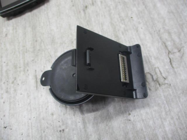 carrozzeria
AVIC-T99
7 inches
Portable navigation
2011 model