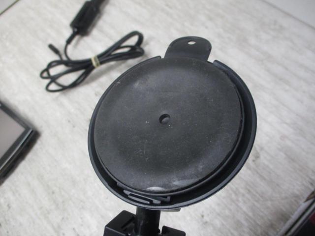 carrozzeria
AVIC-T99
7 inches
Portable navigation
2011 model