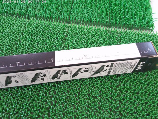 【BOSCH】エアロツインワイパー450mm AJ45