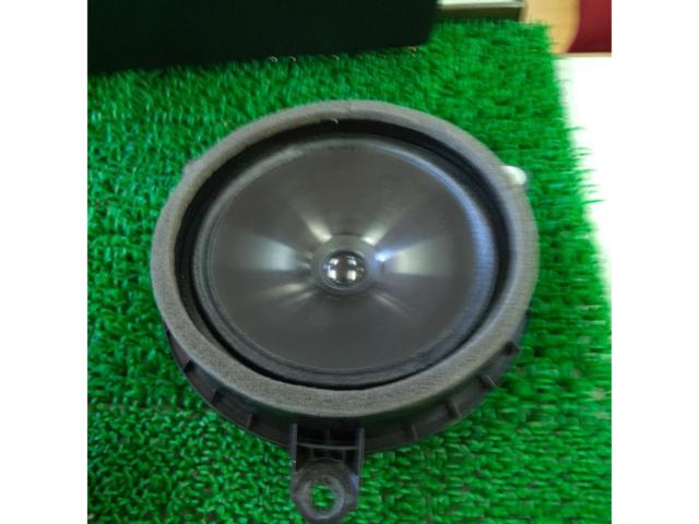 Toyota genuine door speakers