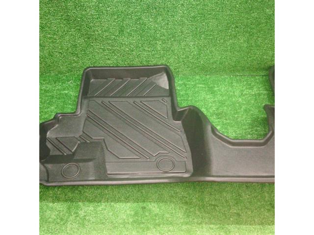 メーカー不明 3Dリア用フロアマット ジムニー/JB64W ジムニーシエラ/JB74W