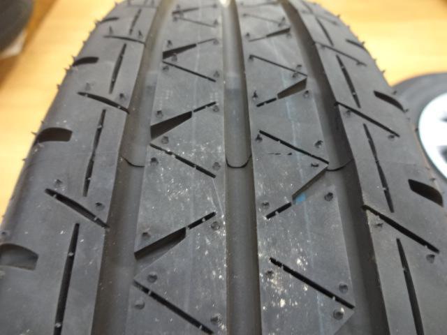 SUZUKI エブリィD17V純正スチール+YOKOHAMA BluEarth RY55