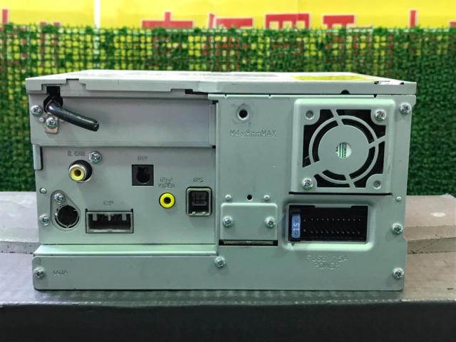 KENWOOD MDV-L401