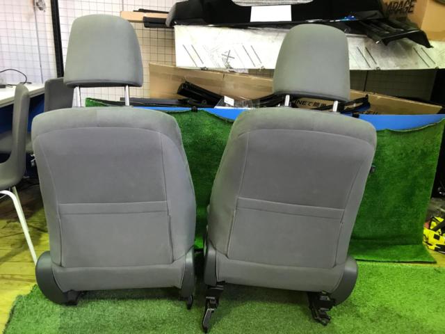 トヨタ純正 プリウス 30系 運転席&助手席側シート