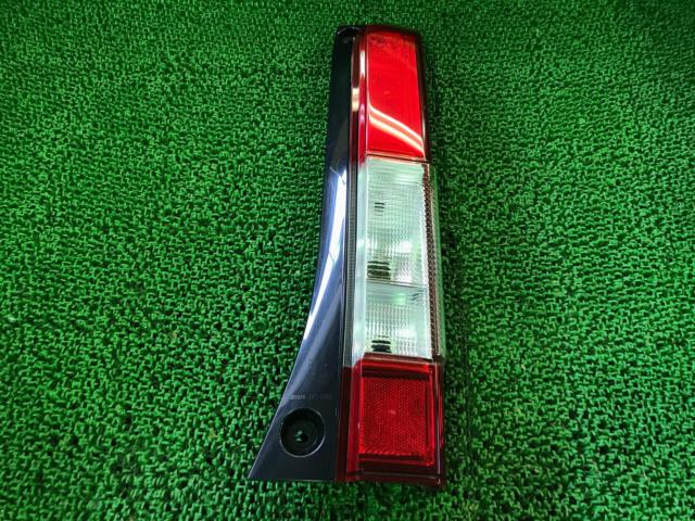 ホンダ純正 N-VAN 純正テールレンズ