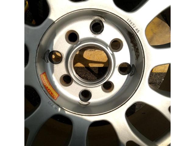 BBS (Bee-Bees)
RG(RG239)