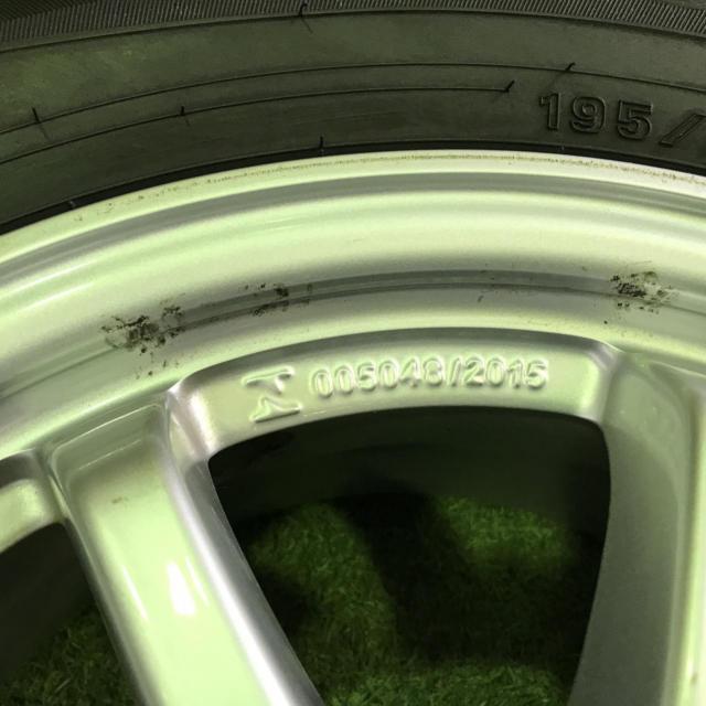 TOYOTA  30系プリウス 純正アルミホイール  +  DUNLOP WINTERMAXX WM02 195/65R15 2024年製 4本セット