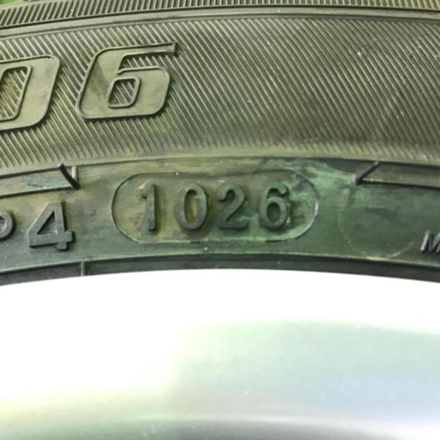 DAIHATSU
Move genuine
14 inches aluminum wheels
+
YOKOHAMA
S306
Four