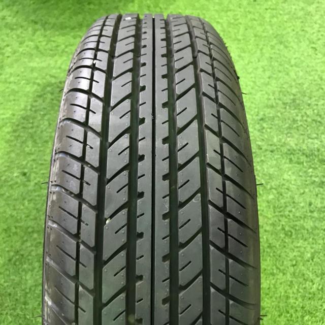DAIHATSU
Move genuine
14 inches aluminum wheels
+
YOKOHAMA
S306
Four