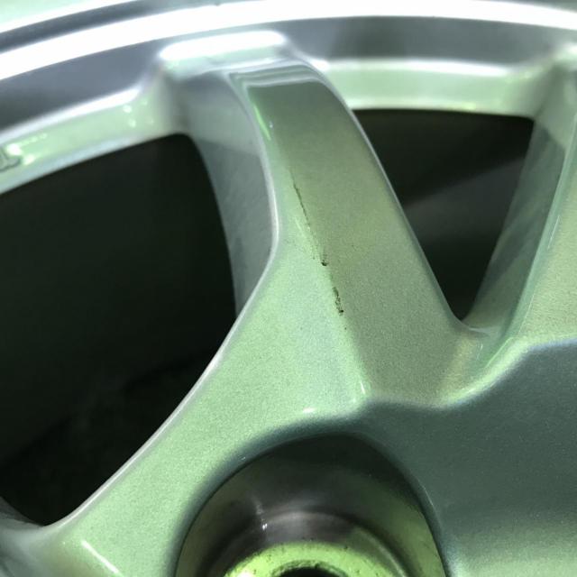 TOYOTA プリウスα純正 アルミホイール  + BRIDGESTONE BRIDGWSTONE BLIZZAK VRX2 205/60R16 2022年製造 4本