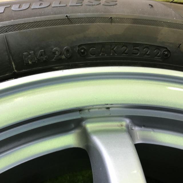 TOYOTA プリウスα純正 アルミホイール  + BRIDGESTONE BRIDGWSTONE BLIZZAK VRX2 205/60R16 2022年製造 4本
