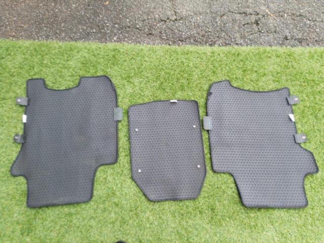 【ホンダ純正】GE8 フィットRS 純正 フロアマット