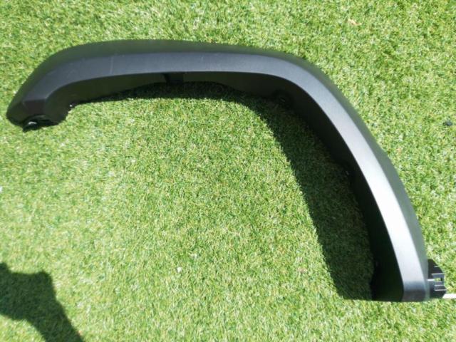 【スズキ純正】ジムニーシエラ JB74 純正 オーバーフェンダー