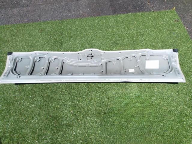 【トヨタ純正】200系 ハイエースワイド 純正 ボンネット
