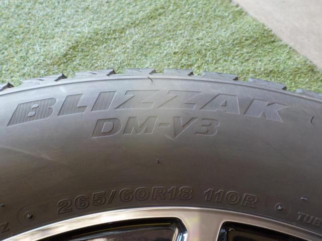 トヨタ純正 ハイラックス GRスポーツ 純正ホイール+BRIDGESTONE BLIZZAK DM-V3