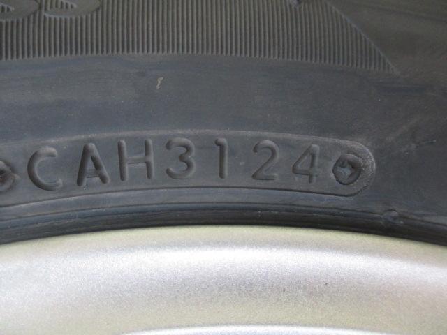 BRIDGESTONE ECO
FORME (Eco-form)
SE-12
(12SPOKE) + BRIDGESTONE VRX2