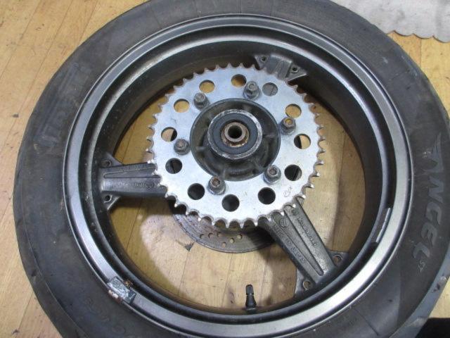 【KAWASAKI】ゼファーχ 純正リアホイール