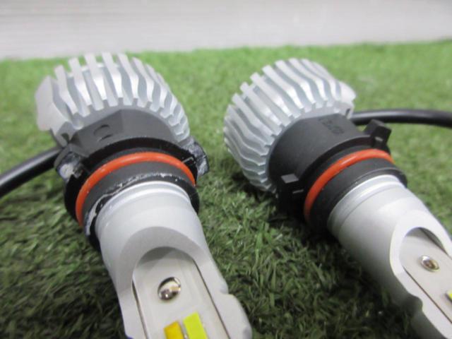 【メーカー不明】 PSX24W LEDバルブ 2個セット