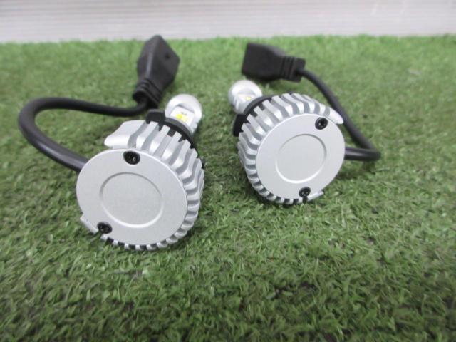 【メーカー不明】 PSX24W LEDバルブ 2個セット