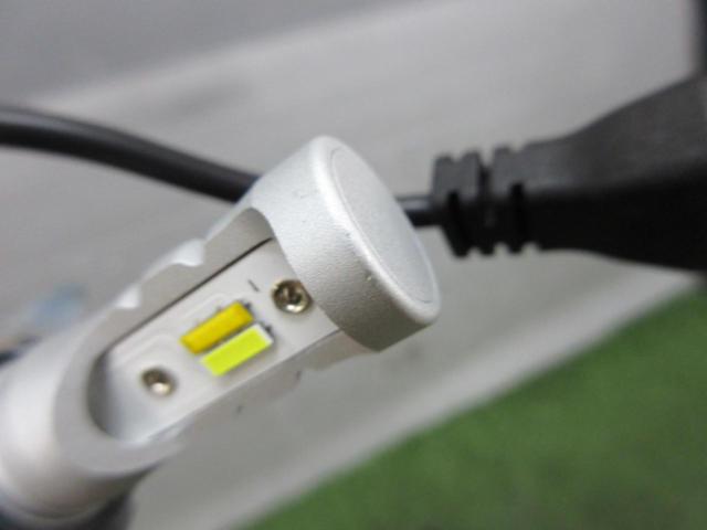 【メーカー不明】 PSX24W LEDバルブ 2個セット