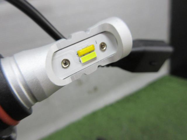 【メーカー不明】 PSX24W LEDバルブ 2個セット