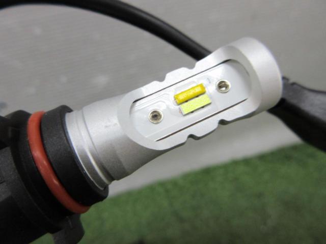 【メーカー不明】 PSX24W LEDバルブ 2個セット