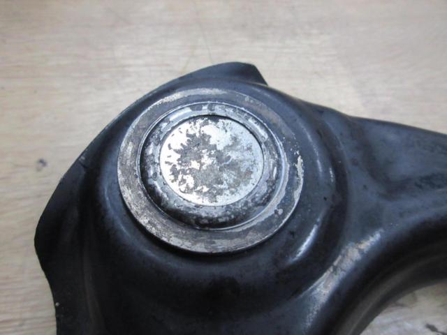 Genuine Honda Accord Tourer
Genuine
Upper arm
2 split