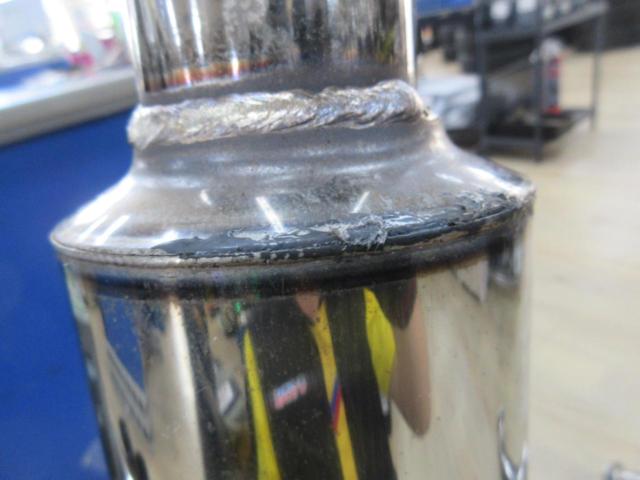 Rmagic
86
Tuned silencer titanium slash