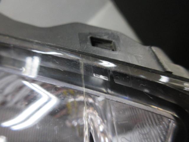 Toyota genuine parts
86
Genuine turn signal lens
Right and left