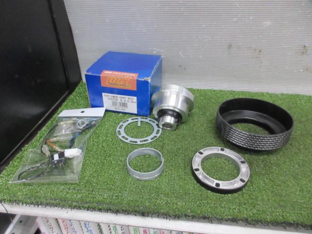 Works
Bell86
Steering wheel detachable boss spacer / RAPFIX exclusive
SHORT
BOSS