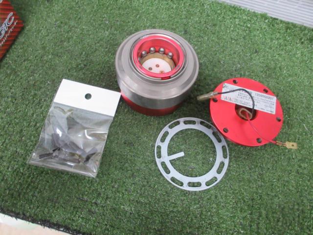 Works
Bell86
Steering wheel detachable boss spacer / RAPFIX exclusive
SHORT
BOSS