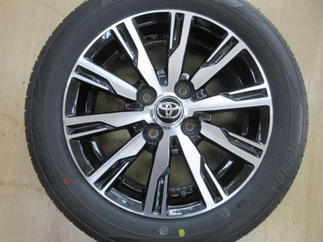 トヨタ純正(TOYOTA)  ピクシスメガ純正ホイール  + KENDA(ケンダ)  KR203