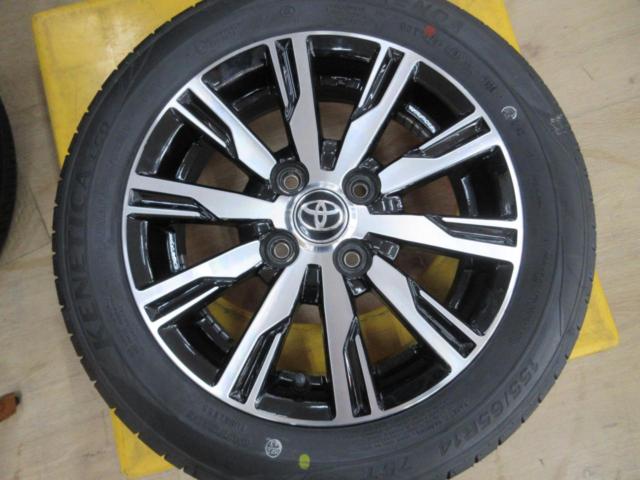 トヨタ純正(TOYOTA)  ピクシスメガ純正ホイール  + KENDA(ケンダ)  KR203