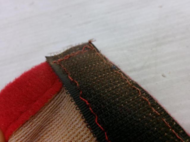 Sabelt
Seat belt pad