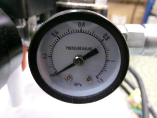 EARTH MAN 静音オイルレス コンプレッサー ACP-39ALB