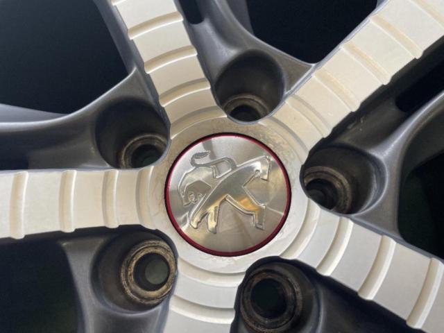 PEUGEOT (Peugeot)
308 (T9 type)
GT-Line
Original aluminum wheel
SAPHIR
Four