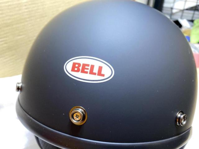 ☆未使用品☆ BELL CUSTOM500 SOLID GLOSS BLACK Mサイズ