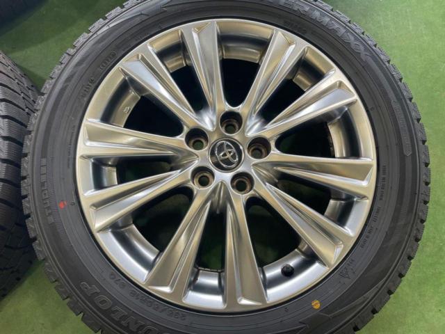 Toyota
30 series previous term
Genuine Alphard/Vellfire type gold
+
DUNLOP (Dunlop)
WINTERMAXX
WM02
235 / 50R18
Plenty of grooves! Made in 2023
Also 20 system