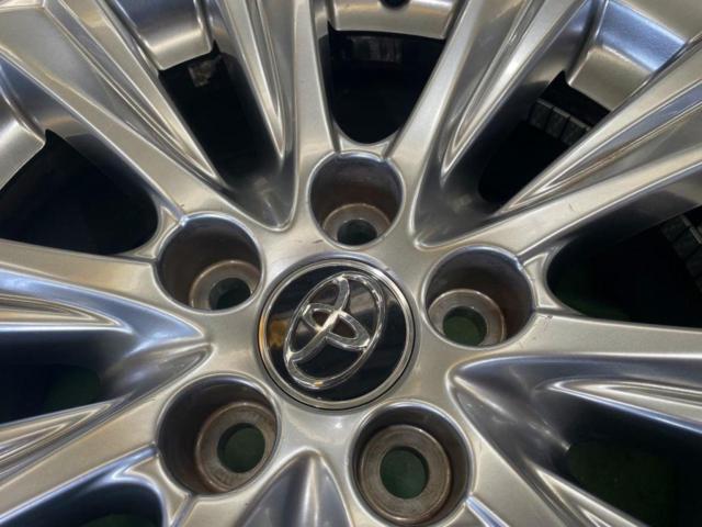 Toyota
30 series previous term
Genuine Alphard/Vellfire type gold
+
DUNLOP (Dunlop)
WINTERMAXX
WM02
235 / 50R18
Plenty of grooves! Made in 2023
Also 20 system